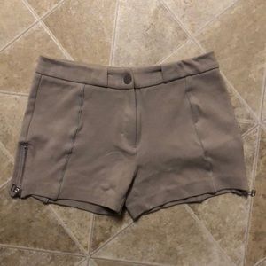 Alexander Wang cream shorts XS